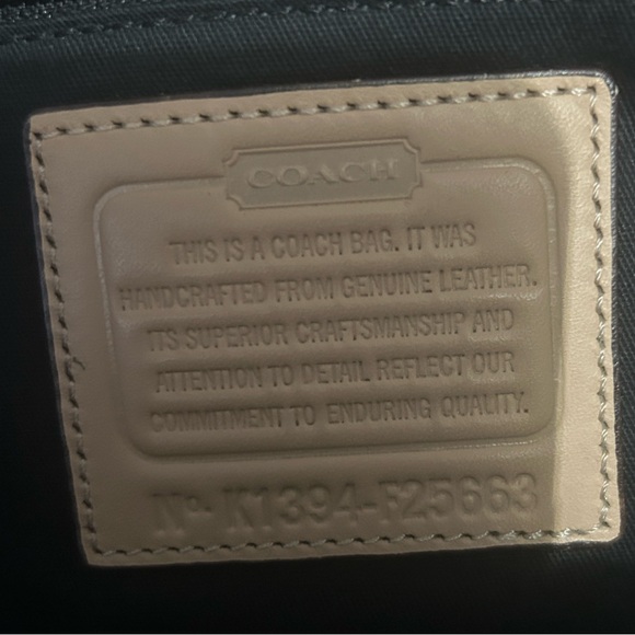 Coach Park metro tote black and tan saffiano leather! - Picture 6 of 10